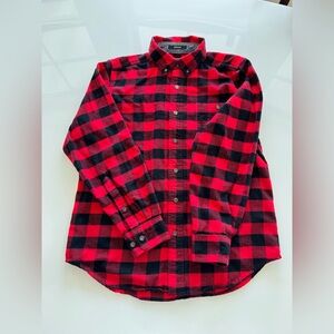 Woolrich red and black plaid flannel shirt. Men’s